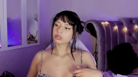 Snapshot of seren_bleck chatting on 10/09/25, 03:04 Seren Follow me online show from 10/09/25, 03:04