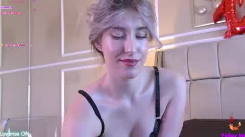 Serena online show from 09/21/25, 06:26