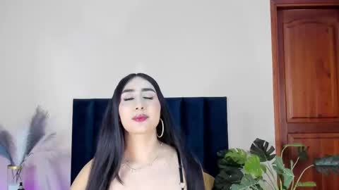 serenaaveline online show from 11/11/25, 11:38