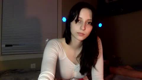 Snapshot of serenablair96 chatting on 01/28/25, 05:00 serena online show from 01/28/25, 05:00