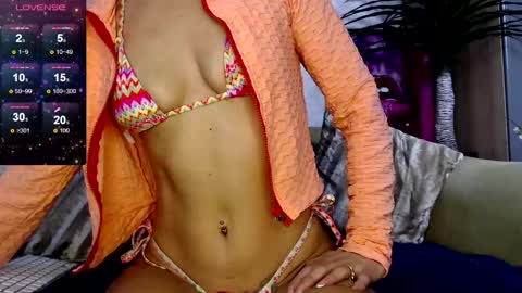 Snapshot of serenexxmilf chatting on 02/21/25, 07:23 serenexx your MILF online show from 02/21/25, 07:23