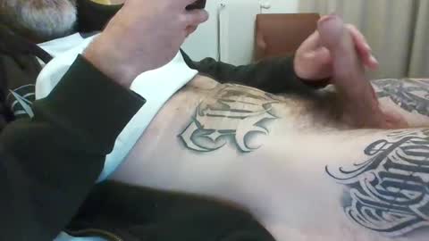 Snapshot of serialfucka69 chatting on 12/01/25, 06:35 serialfucka69 online show from 12/01/25, 06:35