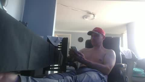 hetero serio discreto online show from 01/31/25, 06:36