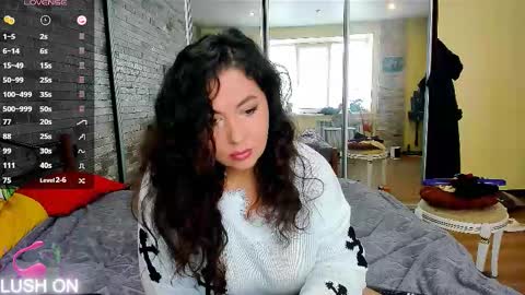 VIOLA online show from 10/31/25, 08:15