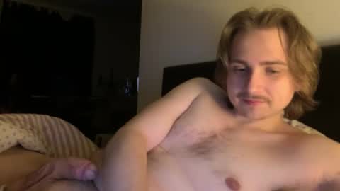 Snapshot of seven20yrs chatting on 01/08/25, 03:08 seven20yrs online show from 01/08/25, 03:08