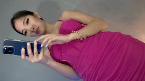 Snapshot of sex_slayer18 chatting on 01/15/25, 01:23 Lily online show from 01/15/25, 01:23