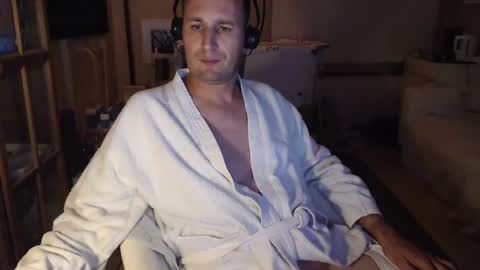 Snapshot of sexlobo1 chatting on 01/22/25, 05:16 Sexlobo online show from 01/22/25, 05:16