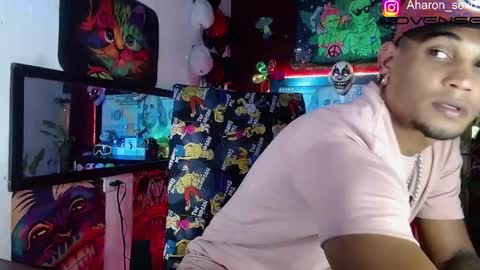 Aharon  ravelo online show from 11/16/25, 05:57