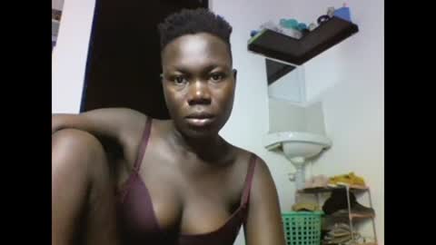 Snapshot of sexqueen02 chatting on 01/25/25, 03:19 sexqueen02 online show from 01/25/25, 03:19