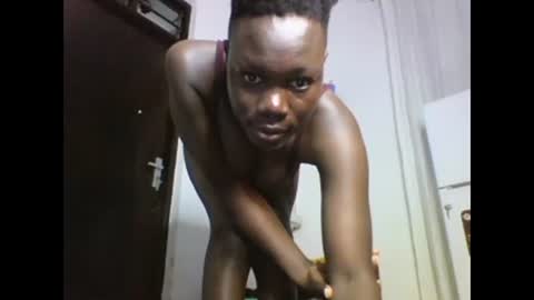 Snapshot of sexqueen02 chatting on 01/25/25, 08:21 sexqueen02 online show from 01/25/25, 08:21