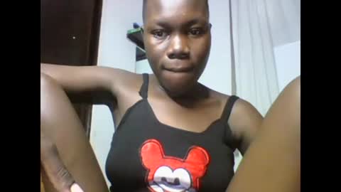 Snapshot of sexqueen02 chatting on 01/30/25, 05:09 sexqueen02 online show from 01/30/25, 05:09