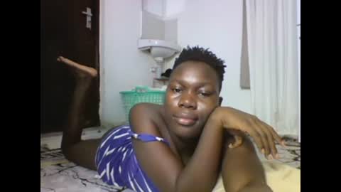 Snapshot of sexqueen02 chatting on 02/16/25, 07:27 sexqueen02 online show from 02/16/25, 07:27