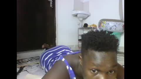 Snapshot of sexqueen02 chatting on 02/18/25, 06:15 sexqueen02 online show from 02/18/25, 06:15