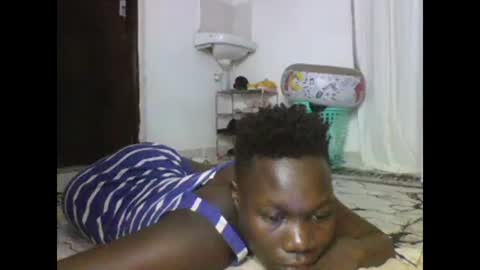 Snapshot of sexqueen02 chatting on 02/18/25, 11:52 sexqueen02 online show from 02/18/25, 11:52