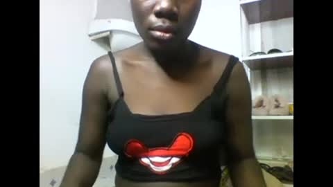 Snapshot of sexqueen02 chatting on 02/22/25, 03:45 sexqueen02 online show from 02/22/25, 03:45