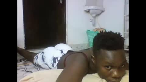 Snapshot of sexqueen02 chatting on 02/23/25, 11:25 sexqueen02 online show from 02/23/25, 11:25