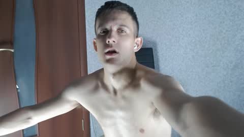 Snapshot of sexstivelove chatting on 10/25/25, 12:18 sexstivelove online show from 10/25/25, 12:18