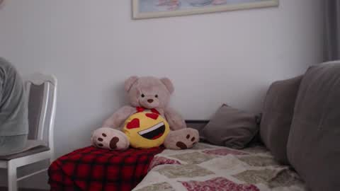 See you on October  going to miss you guys incredibly. Subscribe to my  Onlyfans  Channel to follow the news online show from 11/19/25, 08:47