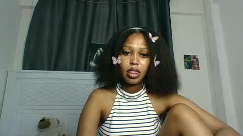 sexttiana_ebony online show from 10/29/25, 11:01