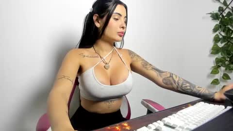 SARA    online show from 01/14/25, 10:55