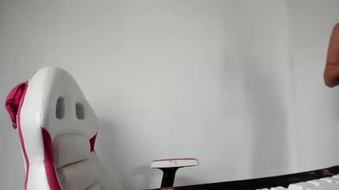 SARA    online show from 01/15/25, 09:20