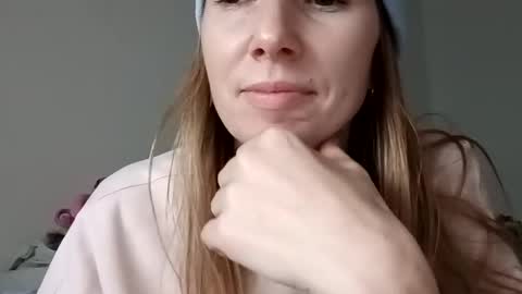 Verona online show from 12/18/24, 10:51