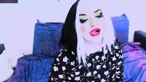 Snapshot of sexxx_queen chatting on 12/25/24, 01:19 sexxx_queen online show from 12/25/24, 01:19