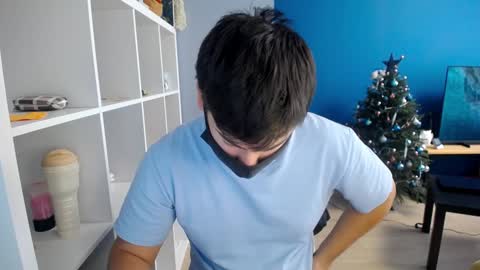 Snapshot of sexxxdickbig chatting on 01/14/25, 09:13 Tommy online show from 01/14/25, 09:13
