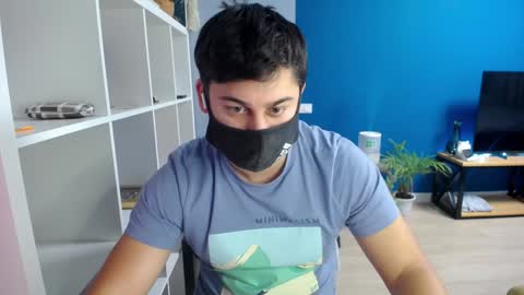 Snapshot of sexxxdickbig chatting on 01/20/25, 02:57 Tommy online show from 01/20/25, 02:57