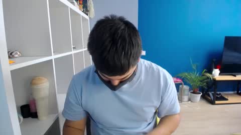 Snapshot of sexxxdickbig chatting on 02/28/25, 12:20 Tommy online show from 02/28/25, 12:20