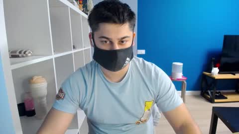 Snapshot of sexxxdickbig chatting on 03/02/25, 06:40 Tommy online show from 03/02/25, 06:40