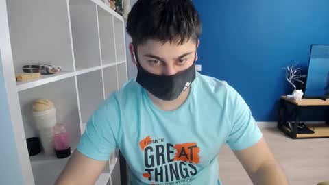 Snapshot of sexxxdickbig chatting on 03/09/25, 07:15 Tommy online show from 03/09/25, 07:15