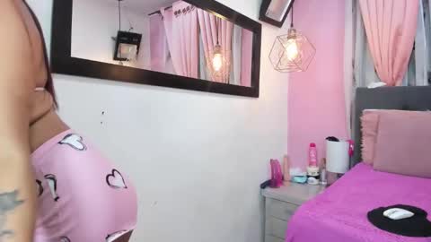 sexxxhorny_ online show from 10/30/25, 03:08