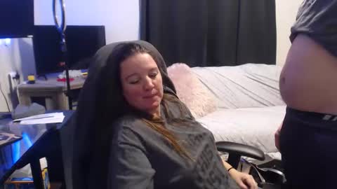 Snapshot of sexxxycougarmama chatting on 12/02/25, 11:11 Sexy Mama online show from 12/02/25, 11:11