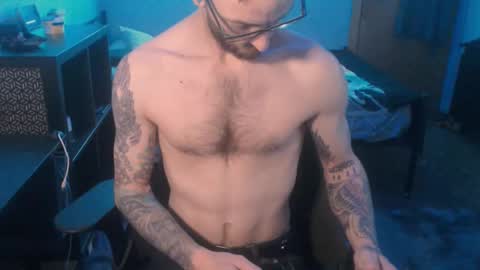 Snapshot of sexxxysiul chatting on 03/01/25, 12:01 SiuL online show from 03/01/25, 12:01