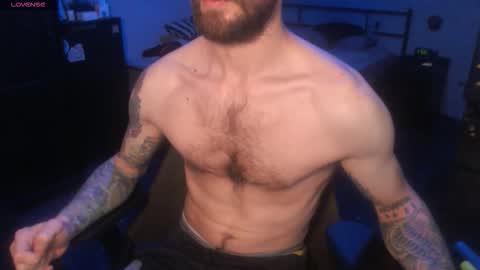 Snapshot of sexxxysiul chatting on 10/17/25, 11:24 SiuL online show from 10/17/25, 11:24