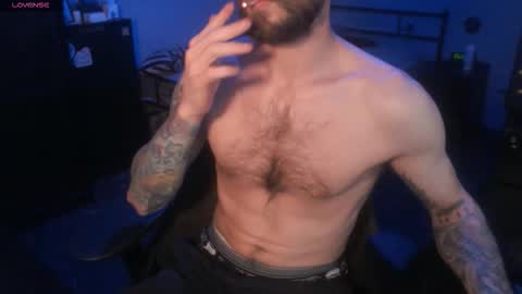 Snapshot of sexxxysiul chatting on 10/18/25, 01:23 SiuL online show from 10/18/25, 01:23