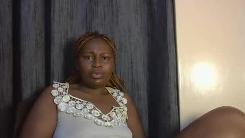 sexxy_amira online show from 10/19/25, 09:54