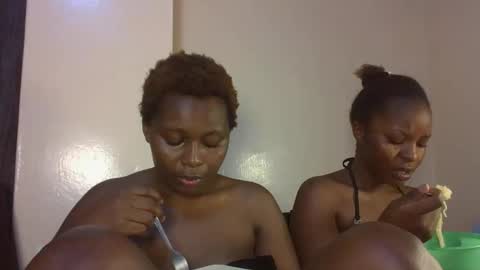 sexxy_amira online show from 11/04/25, 07:29