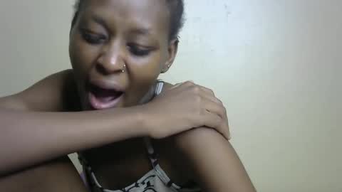 Snapshot of sexxy_bum23 chatting on 02/25/25, 03:20 sexxy bum online show from 02/25/25, 03:20