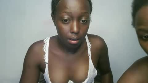 Snapshot of sexxy_kyla chatting on 10/13/25, 07:58 sexxy_kyla online show from 10/13/25, 07:58