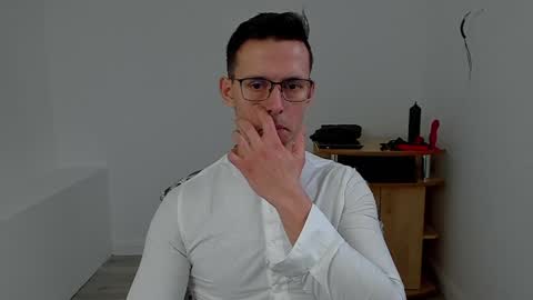 Snapshot of sexxymuscles4u chatting on 12/02/24, 07:25 Sexxymuscles4U online show from 12/02/24, 07:25