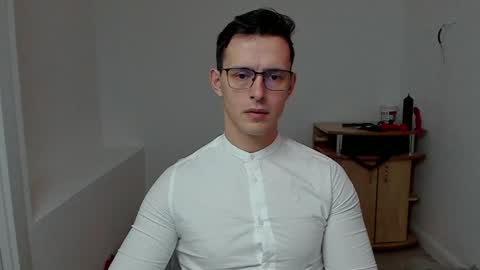 Snapshot of sexxymuscles4u chatting on 01/08/25, 10:15 Sexxymuscles4U online show from 01/08/25, 10:15