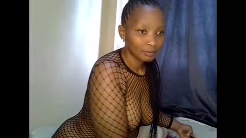 Snapshot of sexxyqueens chatting on 09/24/25, 09:34 Sexxyqueens online show from 09/24/25, 09:34