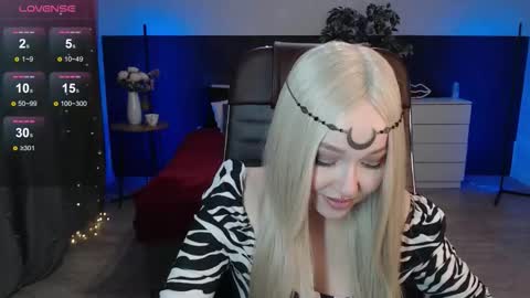 Snapshot of sexy_alexxia chatting on 11/06/25, 06:20 Alexia online show from 11/06/25, 06:20