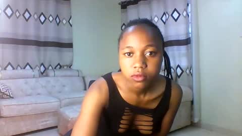 Snapshot of sexy_ariana_2 chatting on 01/17/25, 08:24 Ariana online show from 01/17/25, 08:24