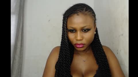 Snapshot of sexy_badgirl2 chatting on 09/19/25, 11:33 Sexy blackgirl2 online show from 09/19/25, 11:33
