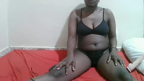 Snapshot of sexy_bbae chatting on 09/12/25, 04:18 sexy_bbae online show from 09/12/25, 04:18