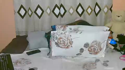 Snapshot of sexy_bluegirl chatting on 11/26/25, 12:55 sexy_bluegirl online show from 11/26/25, 12:55