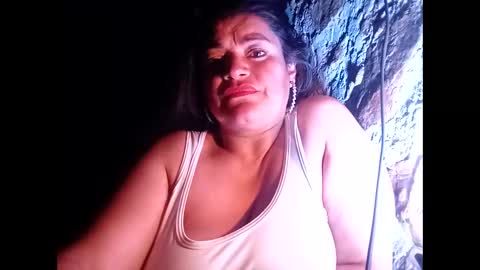 Snapshot of sexy_camy chatting on 02/28/25, 03:59 Camy Yamy online show from 02/28/25, 03:59